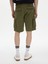 Erkek Basıc Gabardin Regular Kargo Yeşil Şort 3