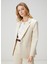 Bej Blazer 1