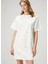 Oversize Beyaz Işlemeli Mini Elbise 3