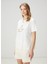 Beyaz Gold Logolu T-Shirt 4