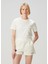 Beyaz T-Shirt 3