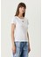 Beyaz Logolu T-Shirt 3