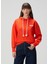 Kırmızı Kapüşonlu Sweatshirt 1
