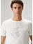 Kırık Beyaz Kabartmalı Logo Baskılı T-Shirt 6