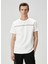 Beyaz Şerit Kaz Baskılı T-Shirt 3