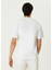 Beyaz Logo Detaylı T-Shirt 4