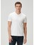 Beyaz V Yaka T-Shirt 1