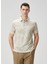 Kırık Beyaz Polo Yaka Çiçek Desenli T-Shirt 1