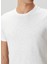 Beyaz T-Shirt 6