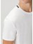 Beyaz Logo Detaylı T-Shirt 6