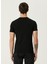 Siyah Logo Nakışlı T-Shirt 4