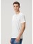 Beyaz Logo Detaylı T-Shirt 3