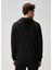 Siyah Kapüşonlu Sweatshirt 5