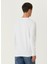 Beyaz Logo Detaylı Uzun Kollu T-Shirt 5