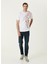 Beyaz Grafik Baskılı T-Shirt 2