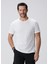 Beyaz Basic T-Shirt 2