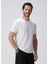 Beyaz Basic T-Shirt 4