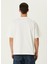 Beyaz Logo Baskılı T-Shirt 4