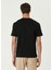 Siyah Logo Detaylı T-Shirt 4