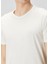 Beyaz Logo Detaylı T-Shirt 5