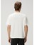 Beyaz Figür Detaylı Slogan Baskılı T-Shirt 4
