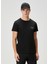 Siyah Logo Detaylı T-Shirt 1