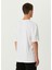 Beyaz Baskı Detaylı T-Shirt 4