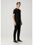 Siyah Patch Detaylı T-Shirt 2