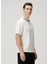 Beyaz Yakası Logolu T-Shirt 3
