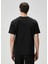 Siyah Beyaz Logo Nakışlı T-Shirt 4