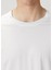 Beyaz T-Shirt 5