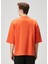 Turuncu Slogan Detaylı T-Shirt 4