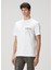 Beyaz Logo Detaylı T-Shirt 1