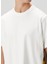 Beyaz Ekose Baskı Detaylı T-Shirt 5