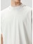 Kırık Beyaz Yıpratma Detaylı T-Shirt 5