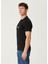 Slim Fit Reverse Siyah Beyaz Logo Detaylı T-Shirt 3