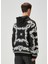 Siyah Beyaz Kapüşonlu Sweatshirt 4