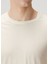 Beyaz Basic T-Shirt 6