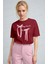 Kadın Bordo Kurdele Kabaran Dokulu Baskı Regular Fit Normal Kalıp T-Shirt 1