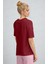 Kadın Bordo Kurdele Kabaran Dokulu Baskı Regular Fit Normal Kalıp T-Shirt 3