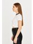 Kadın Kontrast Yaka Detaylı Crop T-Shirt 3