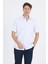 Beyaz-Mavi Sert Yaka Kısa Kol Cepli Comfort Fit Cls Gömlek 1004250262 1
