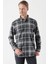 Uzun Kollu Ekoseli Gabardin Sert Yaka Cepli Garnili Casual Comfort Fit Gömlek 1004235112 1