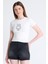 Beyaz Ayıcık Işlemeli Slim Fit Crop Tişört 2217 1
