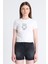 Beyaz Ayıcık Işlemeli Slim Fit Crop Tişört 2217 2