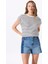 Ekru - Lacivert Kadın Relaxed Çizgili T-Shirt F5SL-TST0189 1