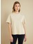 Bej Kadın Standart T-Shirt Bisiklet Yaka Oversize T-Shirt 3
