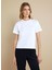 Beyaz Kadın Standart T-Shirt Bisiklet Yaka Arkası Fermuarlı T-Sh 2