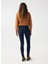 Koyu Mavi Kadın Orta Bel Skinny Fit Denim Pantolon 21001382 4