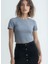 Gri Melanj Çizgili Bisiklet Yaka Kısa Kollu Kadın Crop T-Shirt Sandy 4